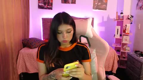 hannah_swet online show from March 2025 09:31:02 PM
