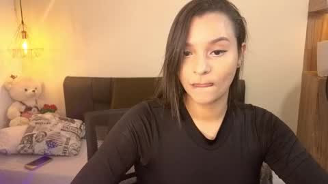 Hannah Williams online show from January 2026 02:50:02 AM