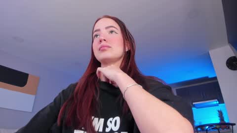 Snapshot of hannah_xoxo_ chatting on February 2025 10:13:01 PM Hannah online show from February 2025 10:13:01 PM