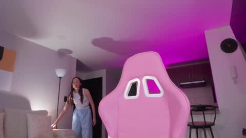 Snapshot of hannah_xoxo_ chatting on February 2025 10:51:01 PM Hannah online show from February 2025 10:51:01 PM