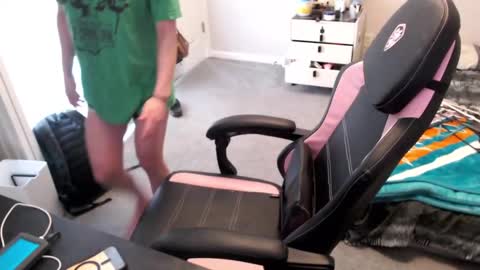 Snapshot of hannahbreeze chatting on February 2025 10:25:02 AM Hannah Breeze online show from February 2025 10:25:02 AM