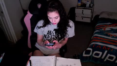 Snapshot of hannahbreeze chatting on February 2025 04:26:02 AM Hannah Breeze online show from February 2025 04:26:02 AM