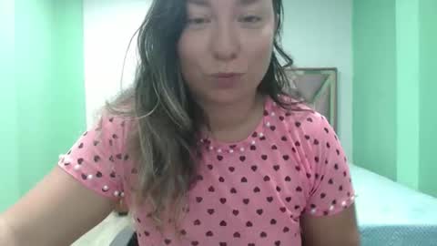 hannahevans2 online show from May 2026 12:11:02 PM