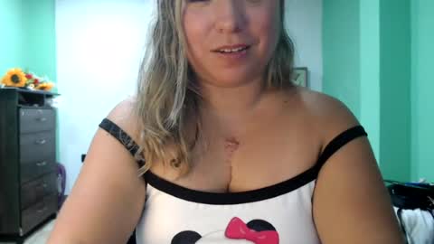 hannahevans2 online show from July 2026 03:56:02 AM