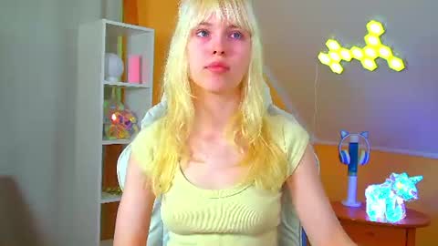 Hannah online show from August 2026 05:54:02 AM