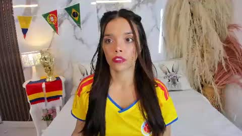 Hannahill69 online show from June 2026 04:57:01 AM