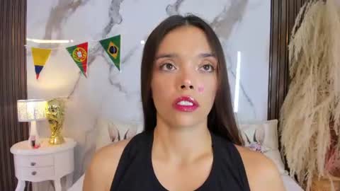 Hannahill69 online show from June 2026 04:50:02 AM