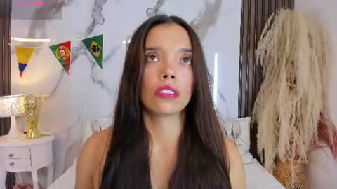 Hannahill69 online show from July 2026 05:21:02 AM