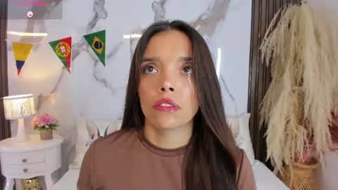 Hannahill69 online show from July 2026 05:12:01 AM