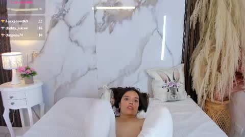 Hannahill69 online show from July 2026 10:21:02 AM