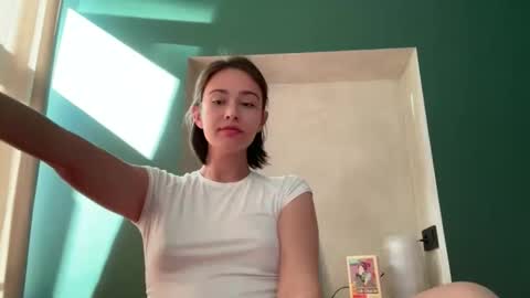 Snapshot of hannahinto chatting on April 2026 11:15:01 AM hannahinto online show from April 2026 11:15:01 AM