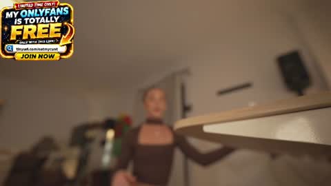 Hannah James online show from July 2026 08:05:01 PM