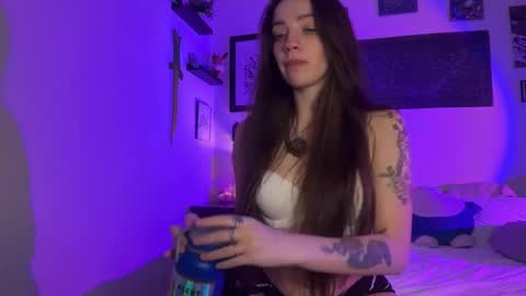 Snapshot of hannahtaylorr chatting on February 2026 01:36:02 AM Hannah Taylor online show from February 2026 01:36:02 AM