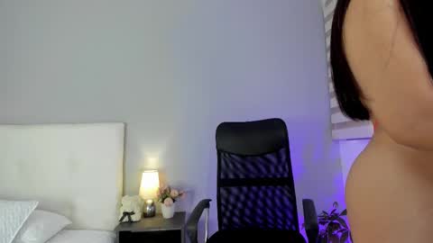 hannamartinnez online show from February 2025 08:56:01 PM