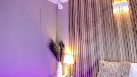 HannaPaola online show from February 2026 10:41:02 PM