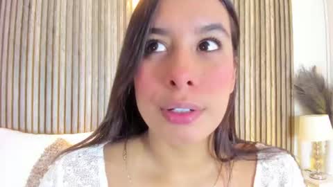 HannaPaola online show from June 2026 10:33:01 PM