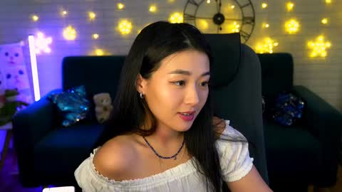 hannarosie online show from January 2025 12:20:01 PM