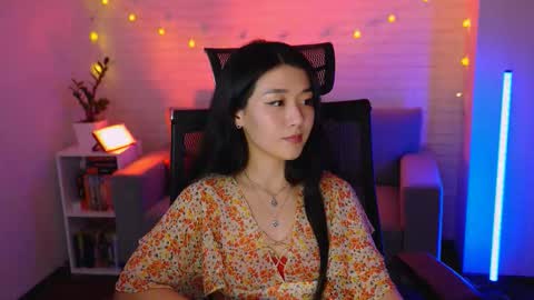 hannarosie online show from November 2025 09:31:01 PM