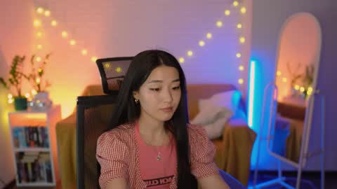 hannarosie online show from March 2026 06:31:01 PM