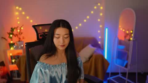 hannarosie online show from April 2026 07:11:01 PM