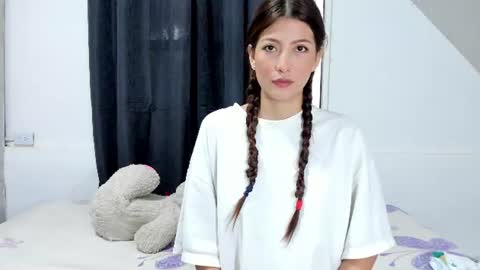 hannasexmatheu online show from July 2026 12:33:01 PM