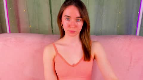 Hannavanilla online show from April 2026 09:01:02 AM