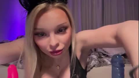  FREE LIMITED online show from December 2025 05:11:02 PM