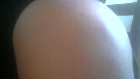 Snapshot of hannes_k chatting on March 2025 12:27:02 PM hannes_k online show from March 2025 12:27:02 PM