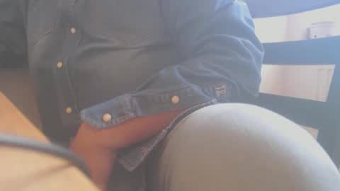 Snapshot of hannes_k chatting on October 2025 01:51:02 PM hannes_k online show from October 2025 01:51:02 PM