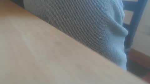 Snapshot of hannes_k chatting on October 2025 08:37:01 AM hannes_k online show from October 2025 08:37:01 AM