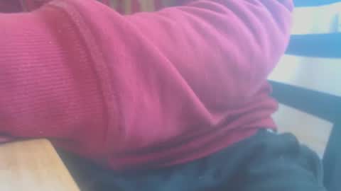 Snapshot of hannes_k chatting on December 2025 10:53:01 AM hannes_k online show from December 2025 10:53:01 AM