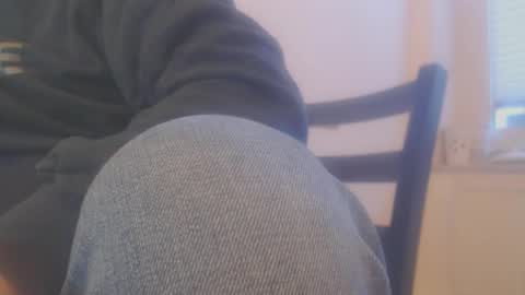 Snapshot of hannes_k chatting on December 2025 08:01:02 AM hannes_k online show from December 2025 08:01:02 AM