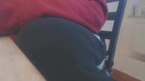 Snapshot of hannes_k chatting on February 2026 07:03:02 AM hannes_k online show from February 2026 07:03:02 AM