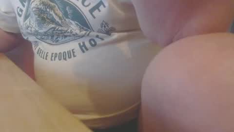 Snapshot of hannes_k chatting on April 2026 10:38:01 PM hannes_k online show from April 2026 10:38:01 PM