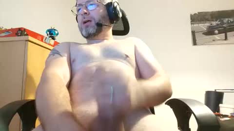 hannisch online show from November 2025 09:59:02 PM