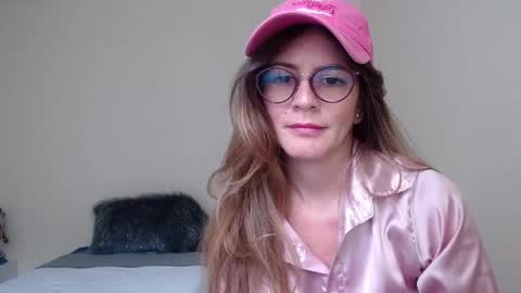 hanny_333 online show from January 2025 12:19:02 PM