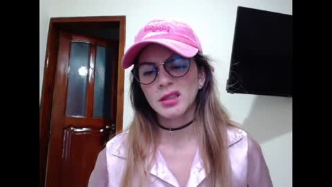 hanny_333 online show from January 2025 11:39:01 AM