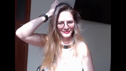 hanny_333 online show from February 2025 08:04:01 PM