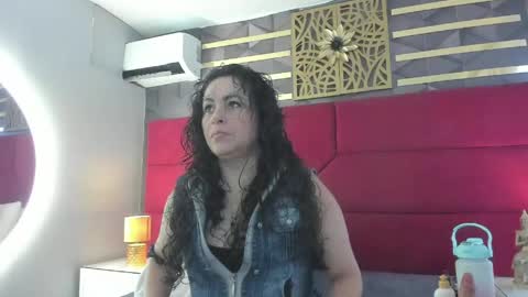 Hanny  online show from April 2026 11:19:02 AM