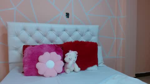 Anto online show from September 2025 07:35:01 PM