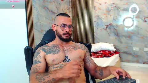 Snapshot of hanz_col chatting on March 2025 04:20:01 PM hanz_col online show from March 2025 04:20:01 PM