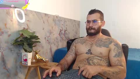 Snapshot of hanz_col chatting on September 2025 11:13:02 AM hanz_col online show from September 2025 11:13:02 AM