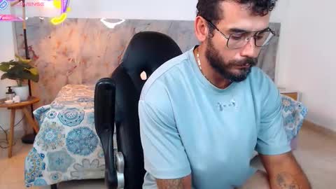 Snapshot of hanz_col chatting on January 2026 02:42:02 PM hanz_col online show from January 2026 02:42:02 PM