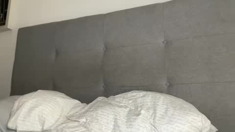 hanzlagerfelt online show from September 2025 10:03:02 PM