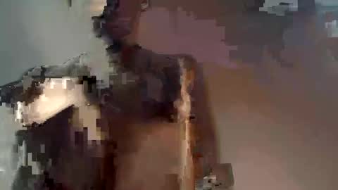 Snapshot of happi_slut chatting on January 2026 05:17:02 PM Happi slut online show from January 2026 05:17:02 PM