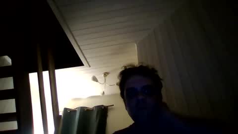 Snapshot of happylarlcamper chatting on April 2026 11:10:01 PM happylarlcamper online show from April 2026 11:10:01 PM