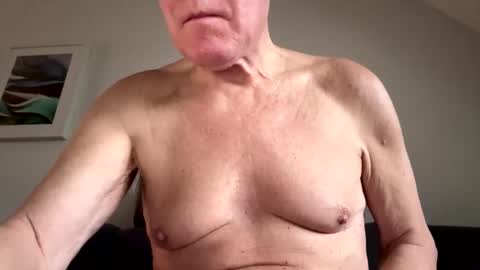 Snapshot of happysierra chatting on February 2026 07:04:01 AM Harry online show from February 2026 07:04:01 AM