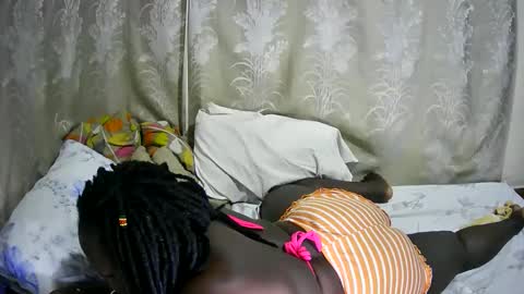 happysonia online show from May 2026 11:12:02 PM
