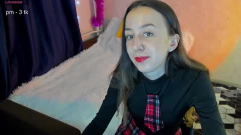 Stephanie online show from January 2025 07:39:02 PM