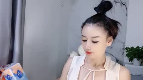 Snapshot of happysweety1688 chatting on September 2025 04:06:01 AM happysweety1688 online show from September 2025 04:06:01 AM